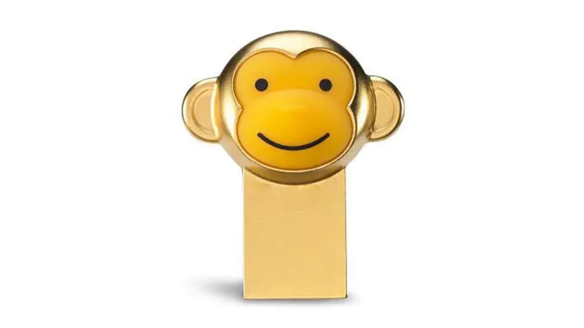 a monkey matel usb flash drive