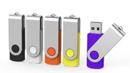 a rotate usb flash drive